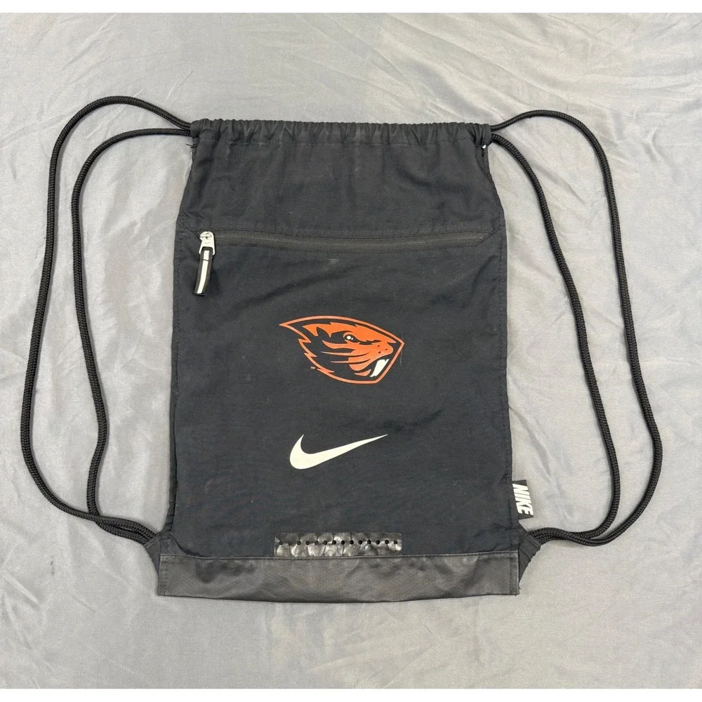 Nike Oregon State Beavers Drawstring Cinchsack Bag Black OSU Backpack Zippered